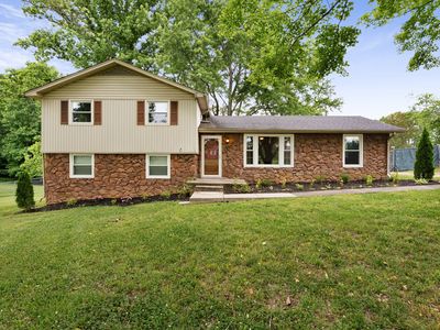 108 W Circle Dr