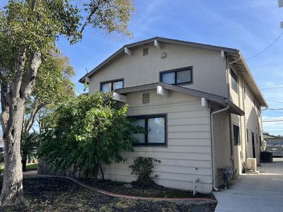 920 Clyde Ave