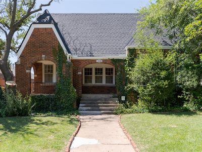 426 NW 35th St