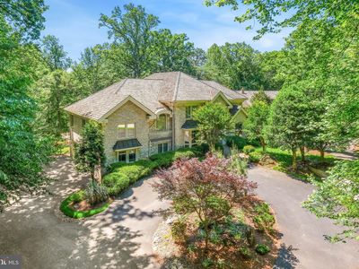 7005 Natelli Woods Ln