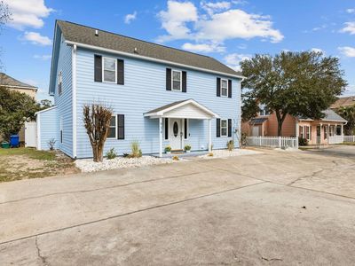 934 Tiffany Ln.