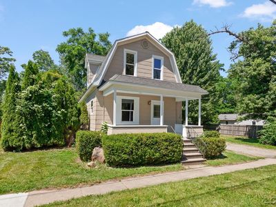 120 Sherman St