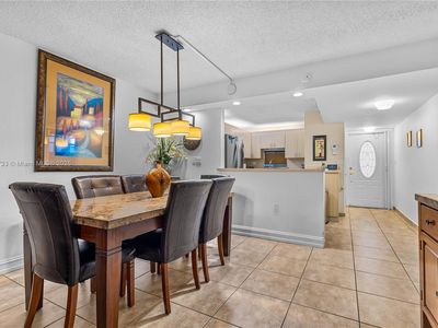 711 S Hollybrook Dr APT 210