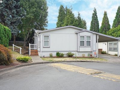 23077 SW Main St Unit 1
