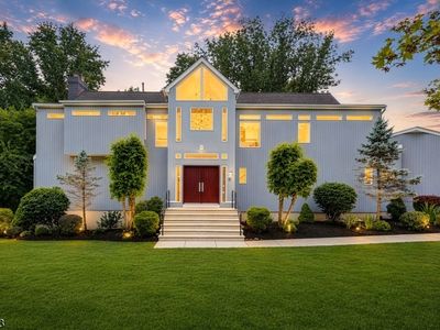 30 Ellsworth Dr