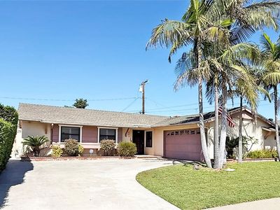 6041 Santa Barbara Ave