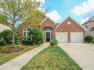 5611 Plum Point Ct