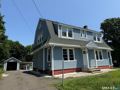 4 Bishop Street
