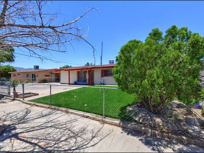 5221 Capistrano Dr