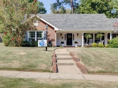 3419 Cambridge Dr