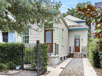 4510 Saint Claude Ave