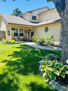 4865 N Maidstone Pl