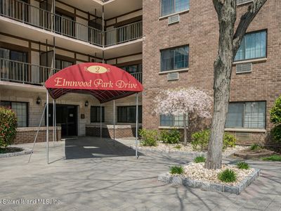 2 Elmwood Park Dr APT 219