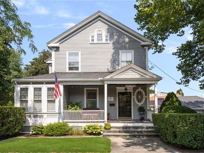 7 Prairie Ave
