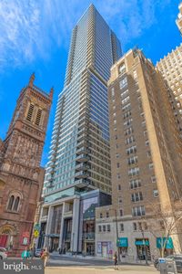 1911 Walnut St #3304