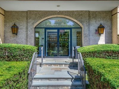 2221 Palmer Avenue UNIT 1J