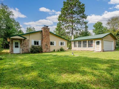 21124 Shallow Lake Rd