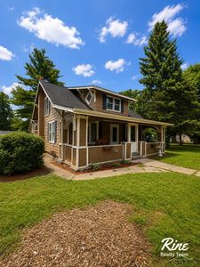 701 S Main St