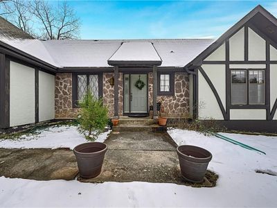 Property at 7120 Black Bob Dr, Stilwell, KS