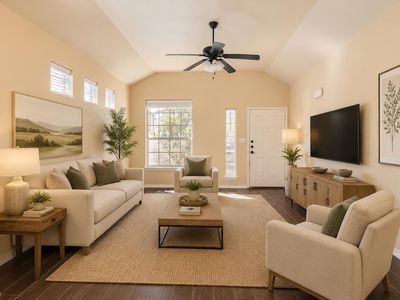 107 CREEKSIDE Villa Dr