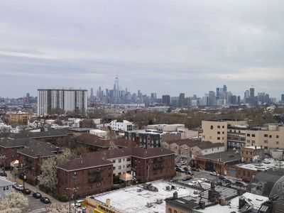 500 Central Ave APT 1206