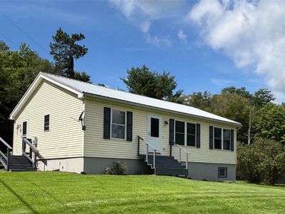 4 Campbell Hill Rd