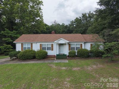 227 W Main St