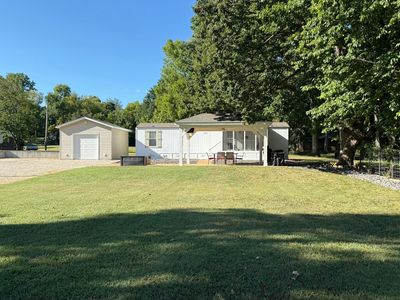 16247 Tom Akers Road