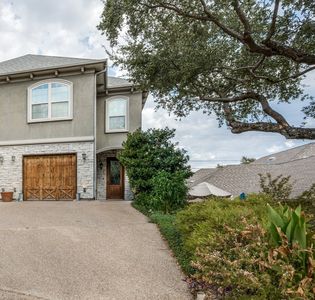 6466 Waverly Way