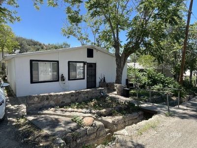 6018 S Calle De Loma