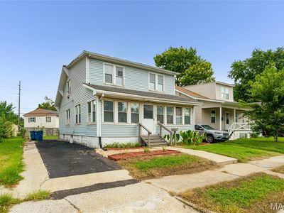 2309 Hodges Ave