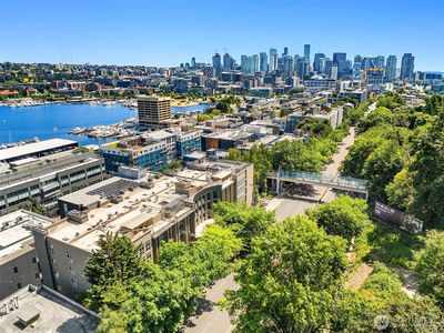 1504 Aurora Avenue N #311