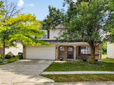 9793 Trail Dr