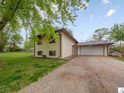 Property at 220 S Montgomery Ave, Le Center, MN