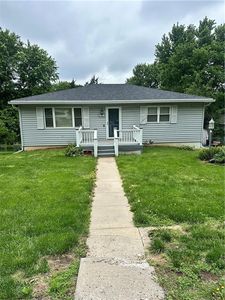 5808 Pleasant Ave