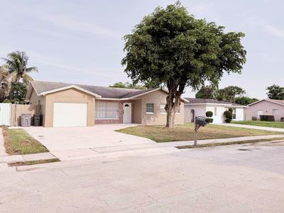 22750 SW 65TH Terrace