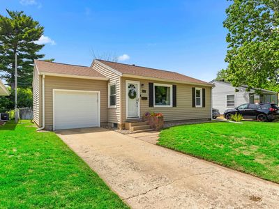 Property at 1417 N 12th St, Pekin, IL