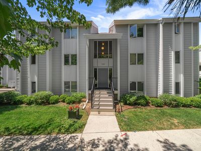 720 Centre Pl APT 20