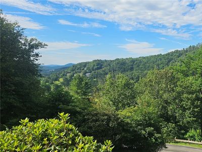 600 Mountain Glen