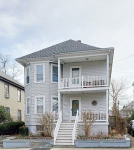 124 Princeton St