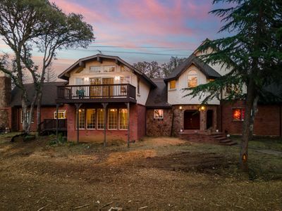 2467 Highland Hills Dr