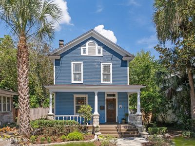 2137 HERSCHEL Street