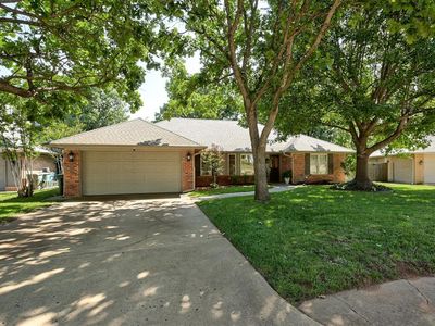 1412 Pine Oak Dr