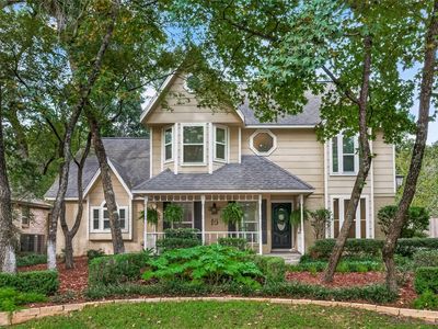 16 Mayfair Grove Ct