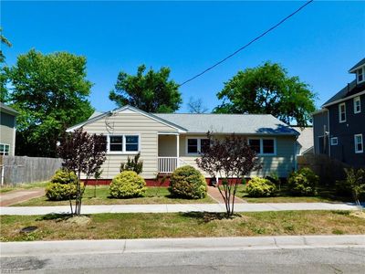 810 W 34th St