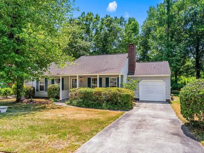 108 Woodlake Dr.