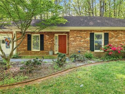 457 Valleymeade Dr