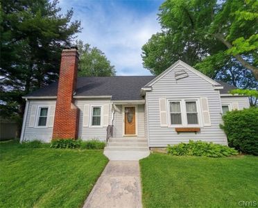 2 Curtis Rd