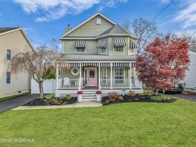 512 Oak Terrace