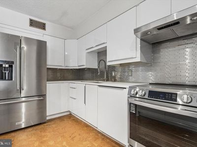 10503 Valley Forge Cir #503